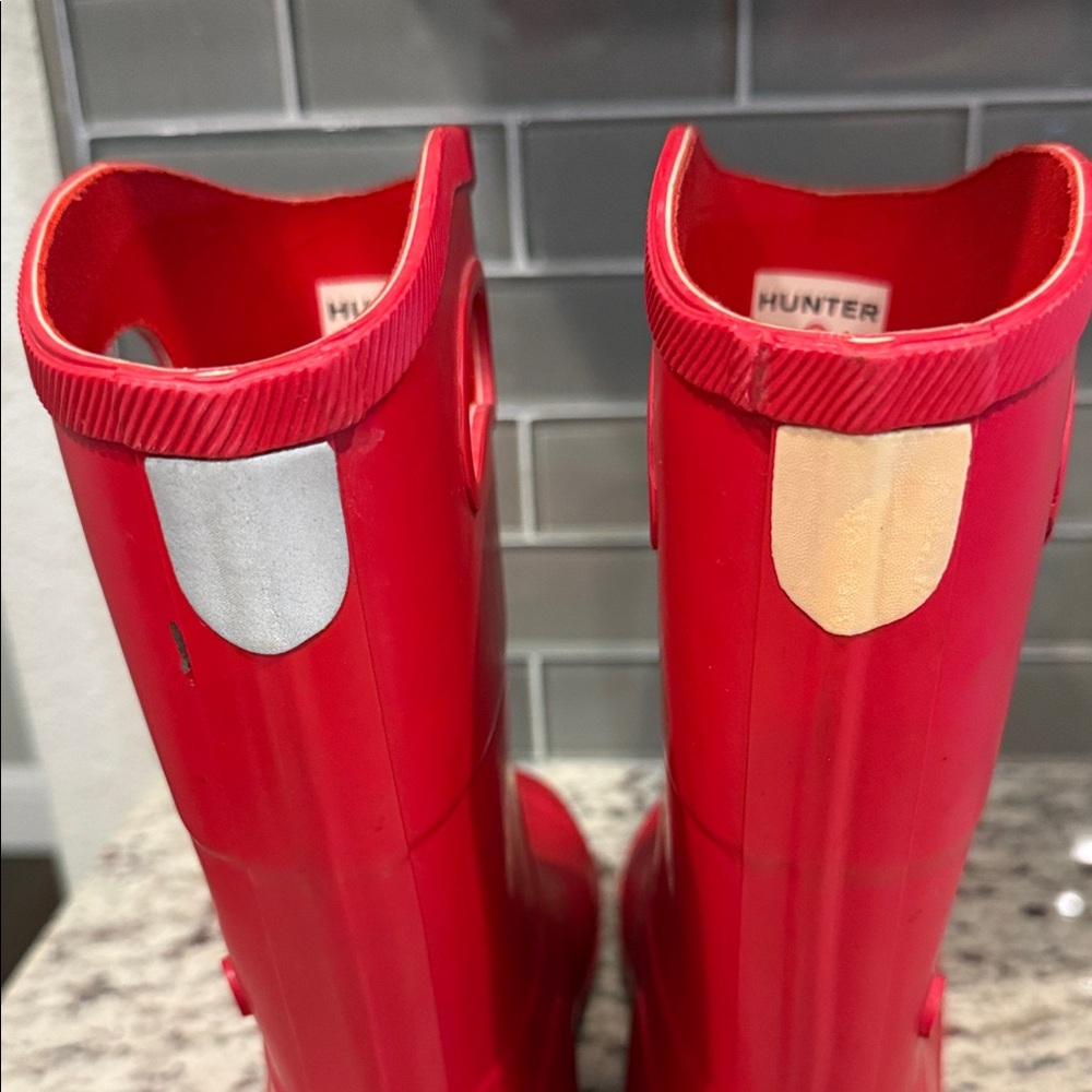 Hunter Boots x Target Women’s Bold Red Waterproof Boots Size 5 - Picture 7 of 15